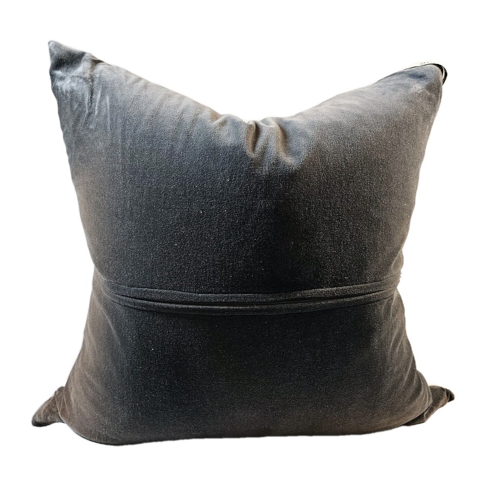 Callisto Home Crackled Velvet Down Filled Decorative Luxury Throw Pillow‎ 22x22 - Picture 2 of 8